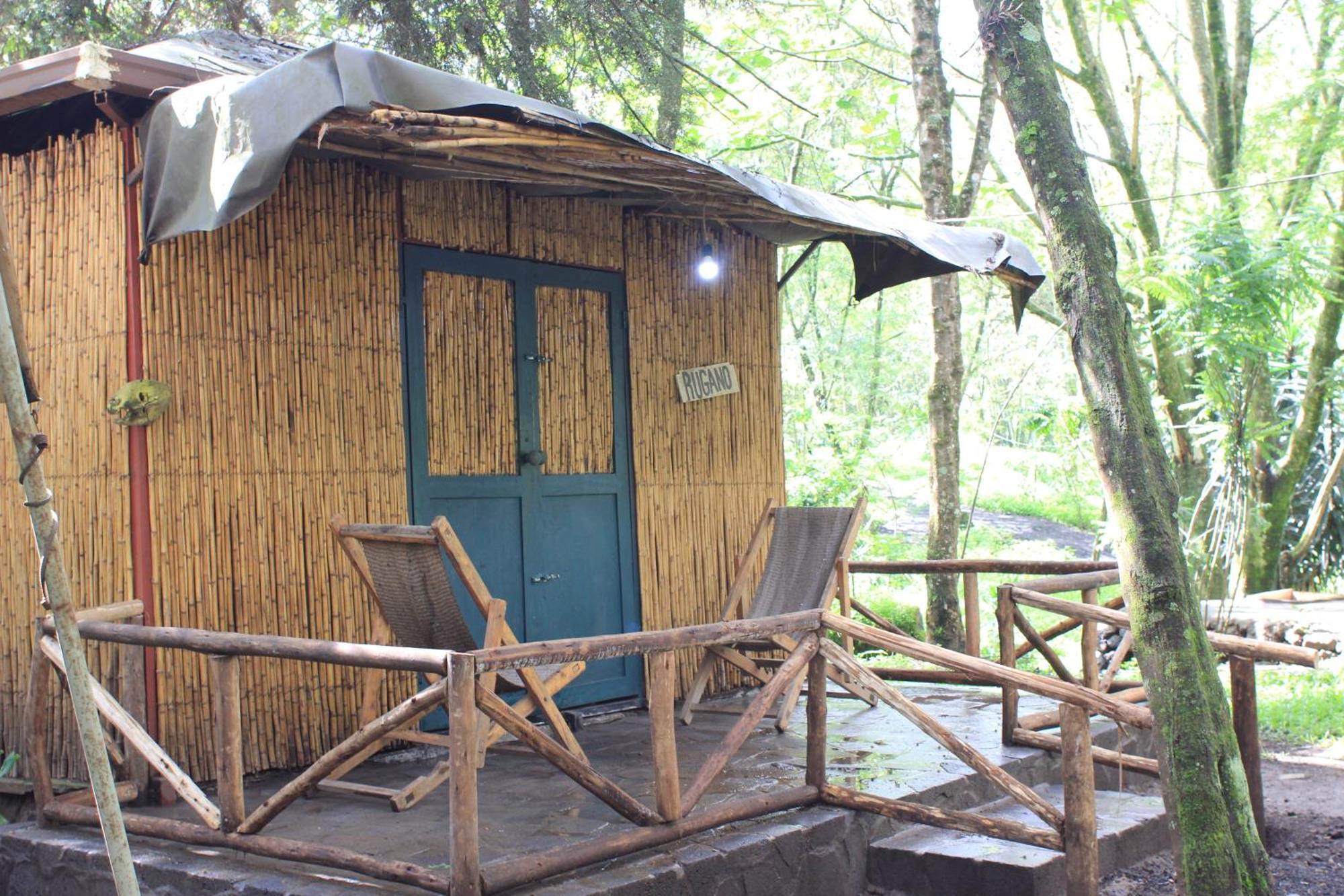 Red Rocks Rwanda - Campsite & Guesthouse Nyakinama エクステリア 写真