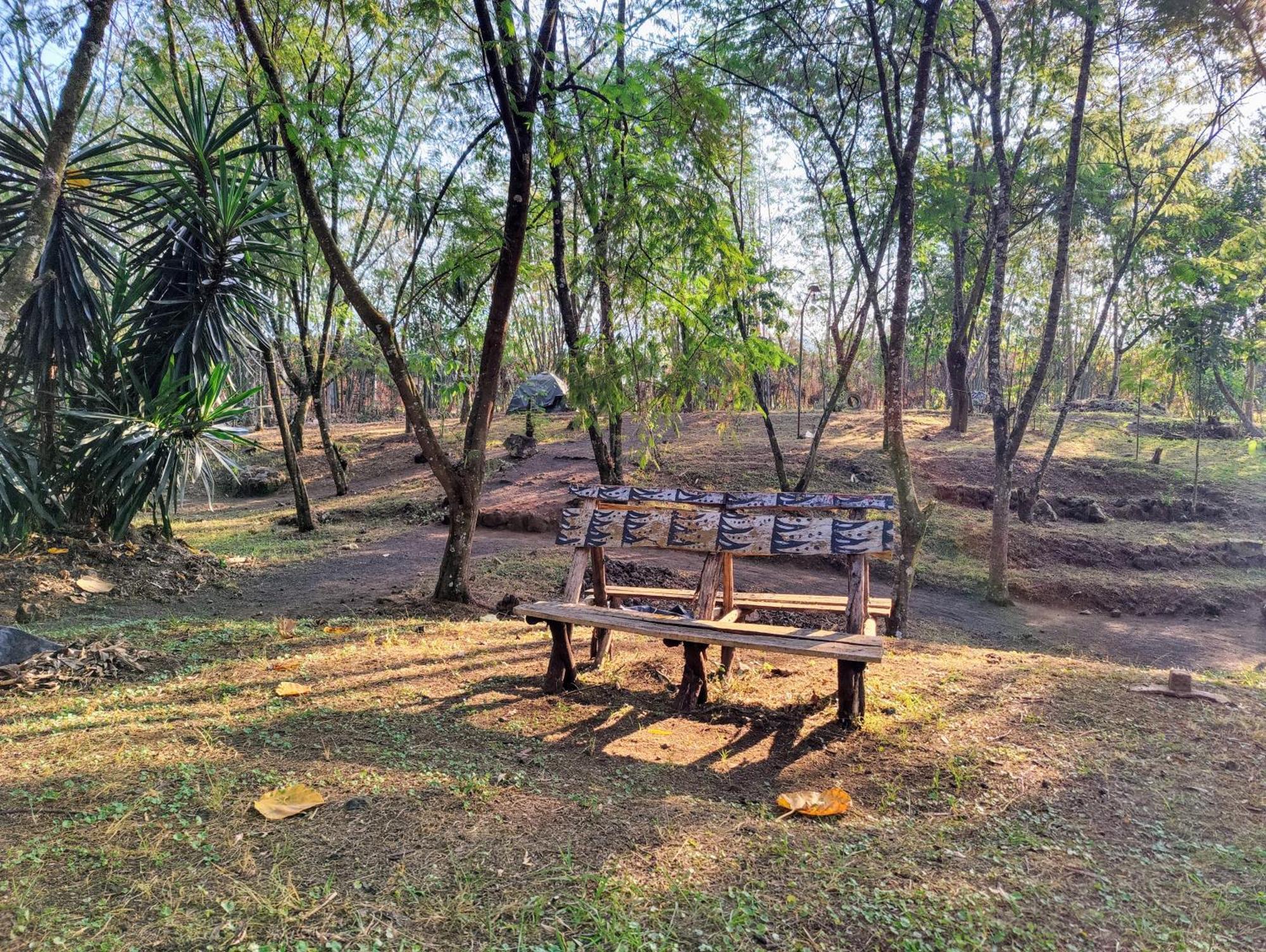 Red Rocks Rwanda - Campsite & Guesthouse Nyakinama エクステリア 写真